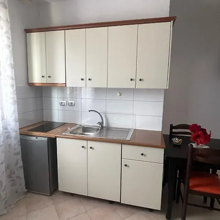 Apartment Sole